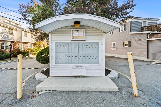 19 Eagan Place 19, Peabody, MA 01960