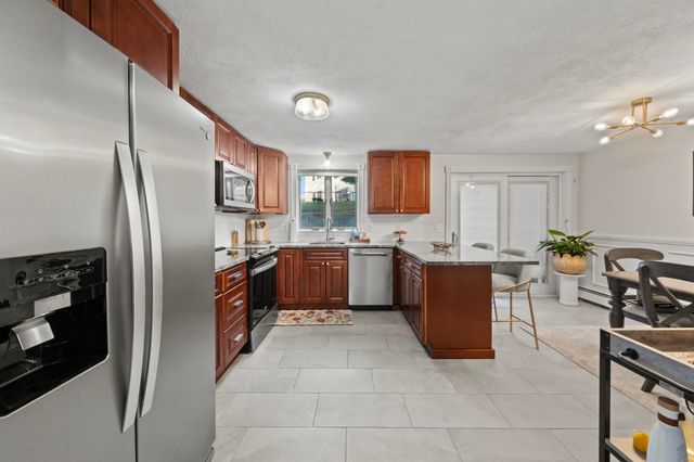 19 Eagan Place 19, Peabody, MA 01960