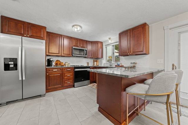 19 Eagan Place 19, Peabody, MA 01960