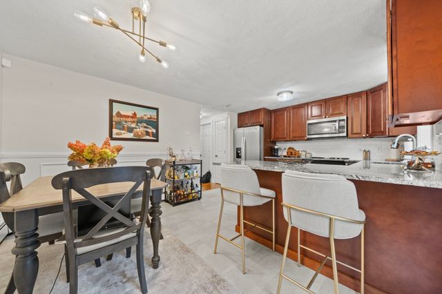 19 Eagan Place 19, Peabody, MA 01960