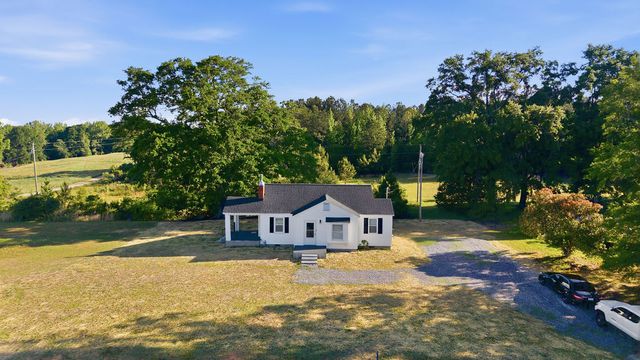 7604 252 Highway, Honea Path, SC 29654