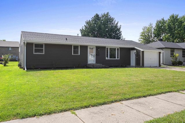 1682 DEBRA LANE, Green Bay, WI 54302