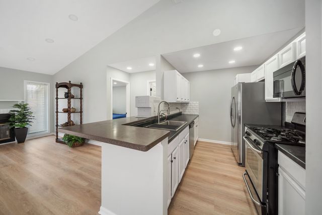 3354 Madison Street, Skokie, IL 60076