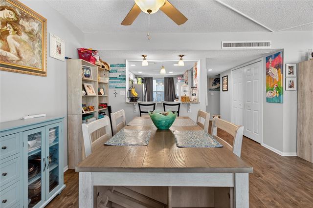 1146 KING ARTHUR COURT 110, Dunedin, FL 34698