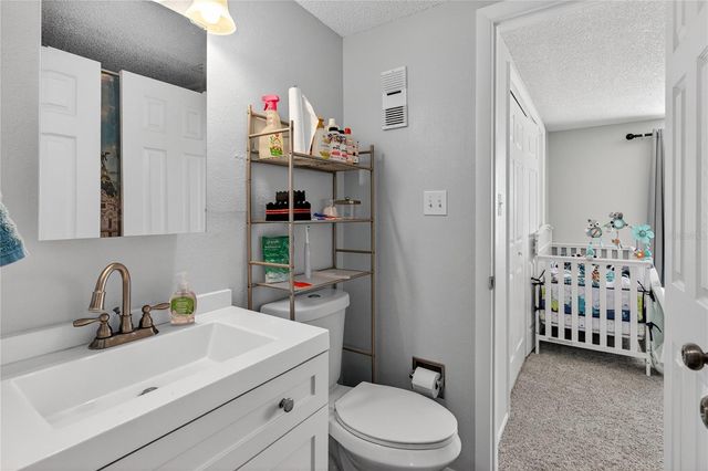 1146 KING ARTHUR COURT 110, Dunedin, FL 34698