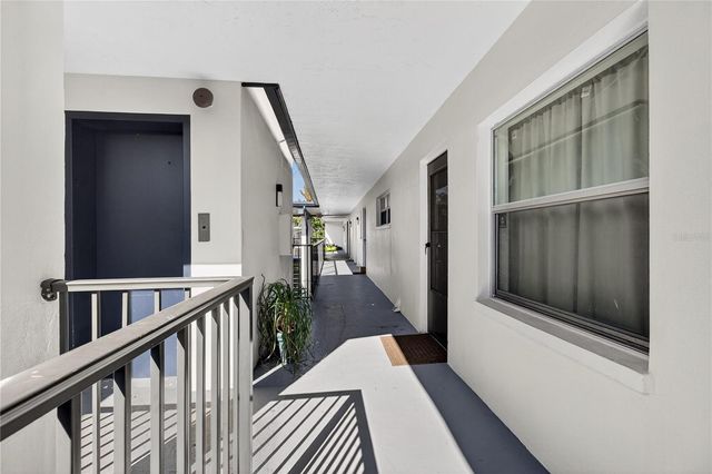 1146 KING ARTHUR COURT 110, Dunedin, FL 34698