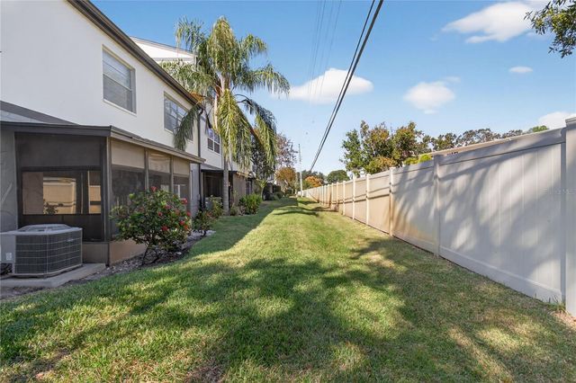 1146 KING ARTHUR COURT 110, Dunedin, FL 34698