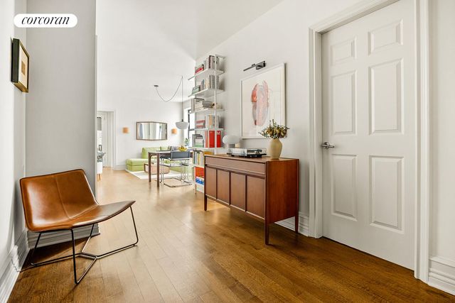 255 EASTERN Parkway B14, New York City, NY 11238