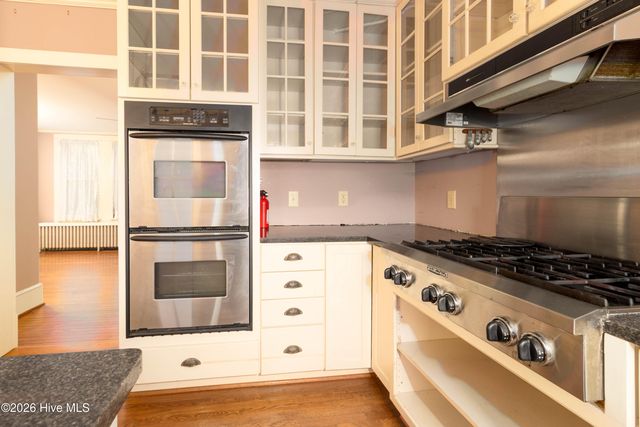 105 N Granville Street, Edenton, NC 27932