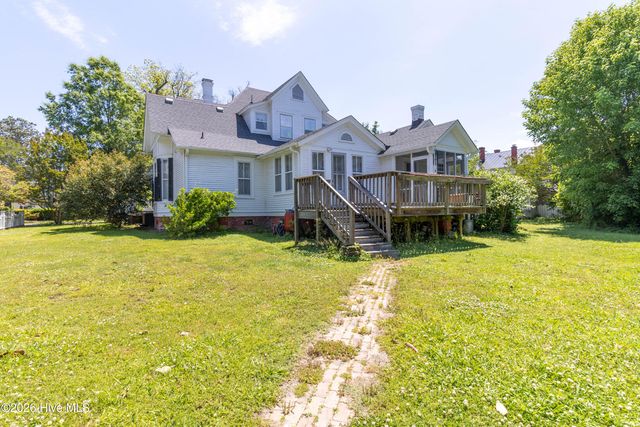 105 N Granville Street, Edenton, NC 27932