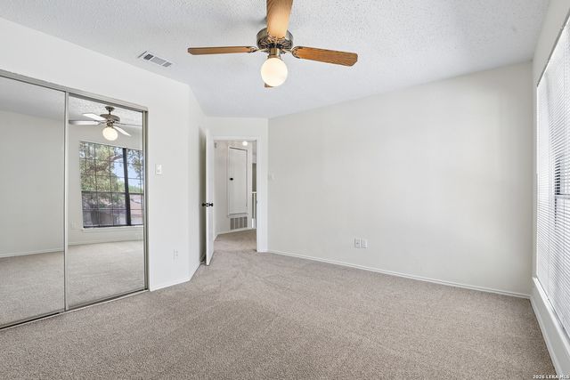 11202 Forest Shower, Live Oak, TX 78233