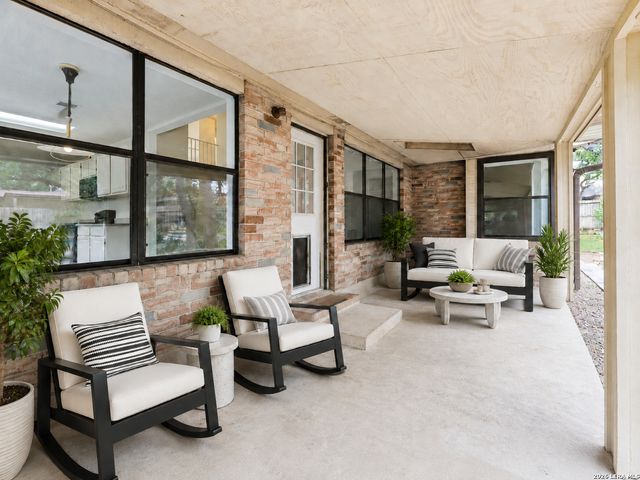 11202 Forest Shower, Live Oak, TX 78233