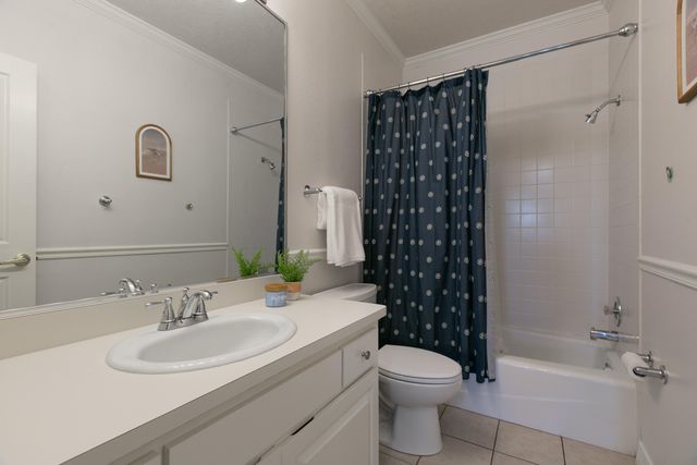 1513 TINNIN Road NW, Los Ranchos, NM 87107