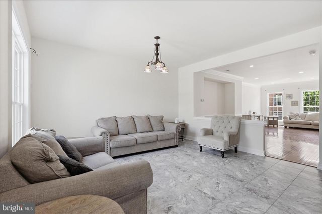 42690 KEILLER TER, Ashburn, VA 20147