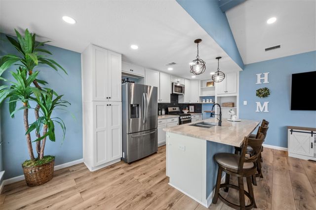 4163 Bermuda Drive, Pasadena, TX 77503