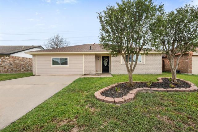 4163 Bermuda Drive, Pasadena, TX 77503