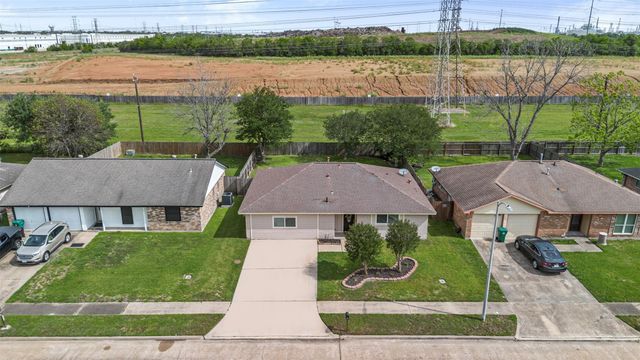 4163 Bermuda Drive, Pasadena, TX 77503