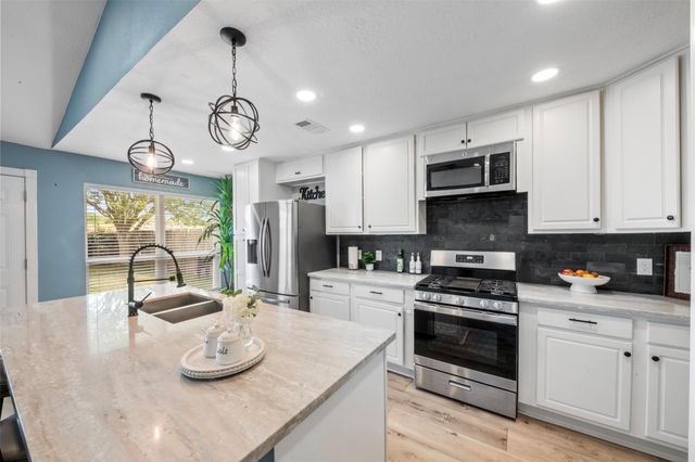 4163 Bermuda Drive, Pasadena, TX 77503