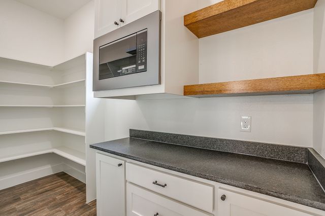 117 Clare Road, Poolville, TX 76487