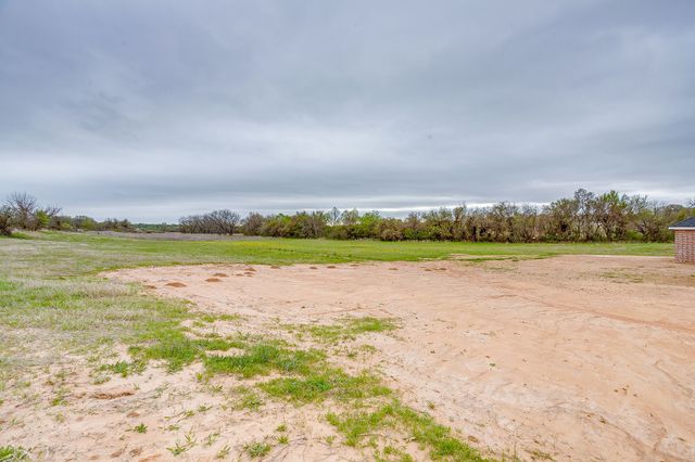 117 Clare Road, Poolville, TX 76487