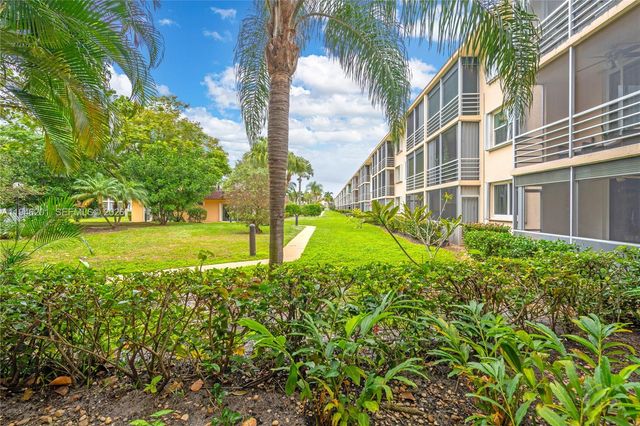 4502 N Federal Hwy 167H, Lighthouse Point, FL 33064