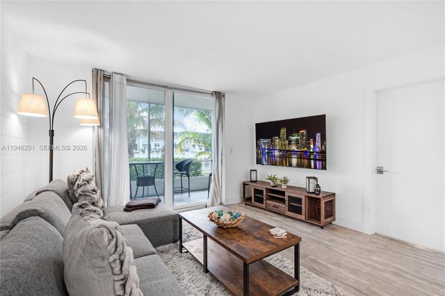 4502 N Federal Hwy 167H, Lighthouse Point, FL 33064