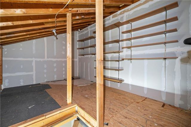 276 Glens Loop, Woodstock, GA 30188