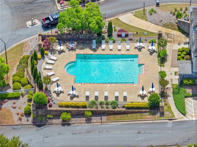 276 Glens Loop, Woodstock, GA 30188