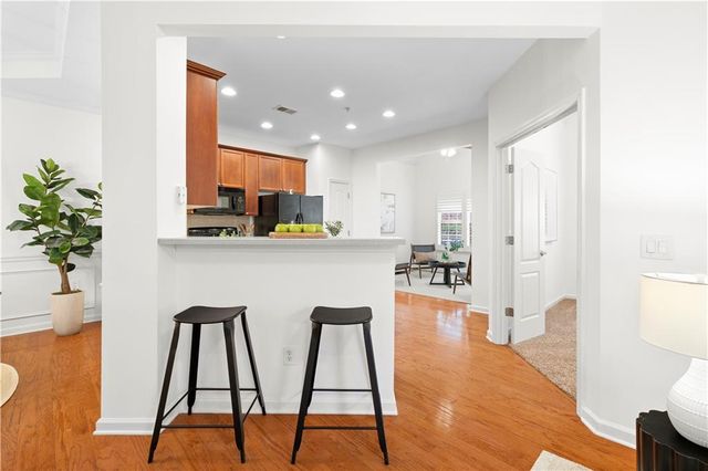 276 Glens Loop, Woodstock, GA 30188
