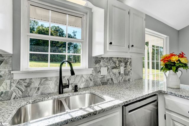 425 N Mt Tabor Church Road, Easley, SC 29640