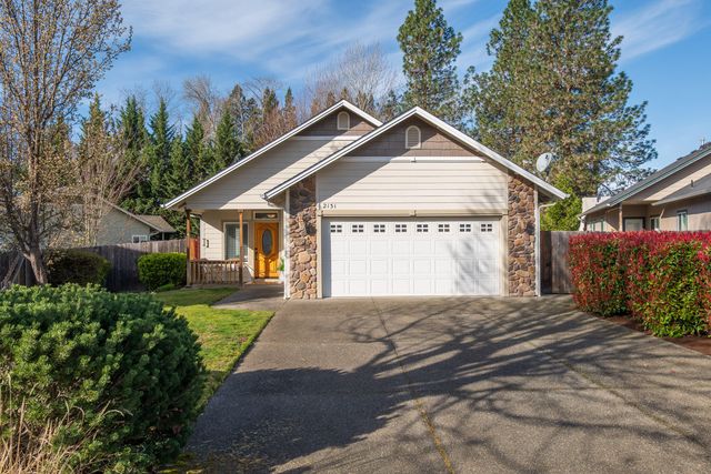 2131 SW Ford Street, Grants Pass, OR 97526