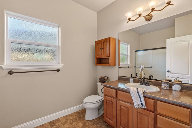 2131 SW Ford Street, Grants Pass, OR 97526