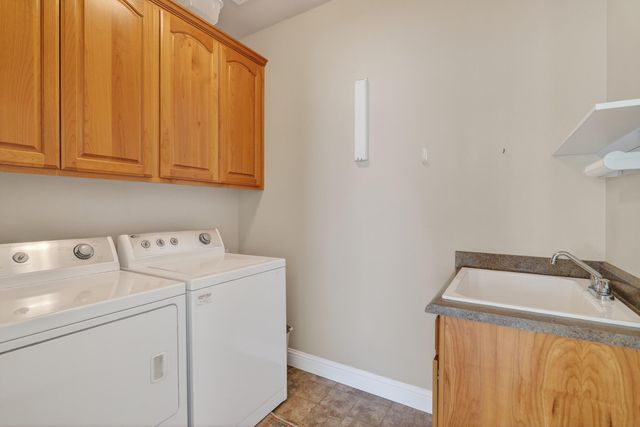 2131 SW Ford Street, Grants Pass, OR 97526