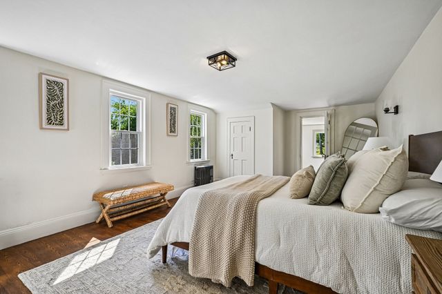 254 Russell St, Woburn, MA 01801