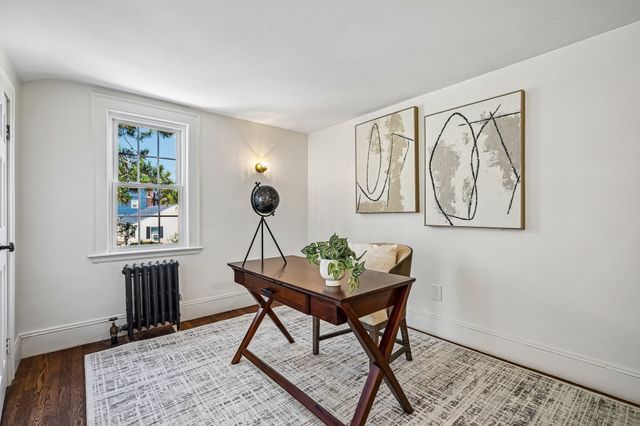 254 Russell St, Woburn, MA 01801