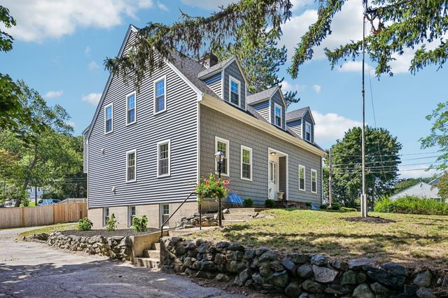254 Russell St, Woburn, MA 01801