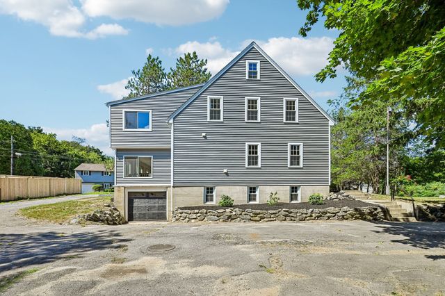 254 Russell St, Woburn, MA 01801