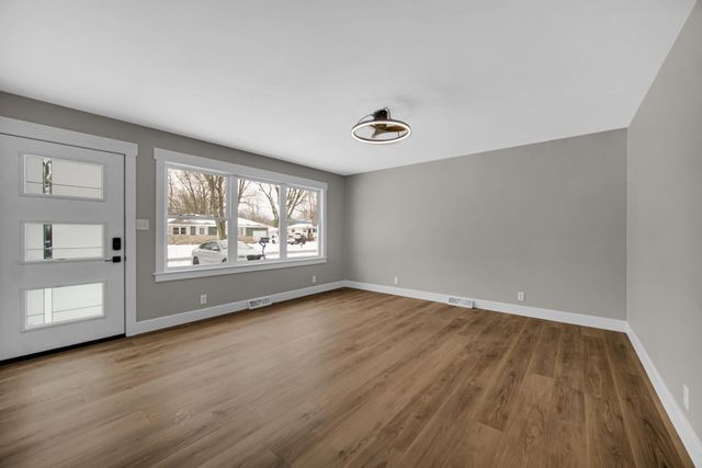 2792 Irving Street, Portage, IN 46368