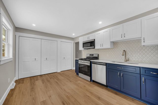 2792 Irving Street, Portage, IN 46368