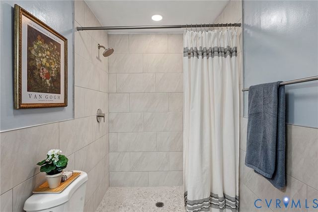 5031 Pennbrook Dr, Chesterfield, VA 23832