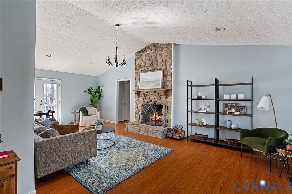 5031 Pennbrook Dr, Chesterfield, VA 23832