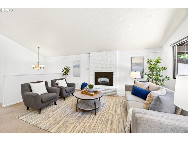 9316 Sw 8TH Dr, Portland, OR 97219