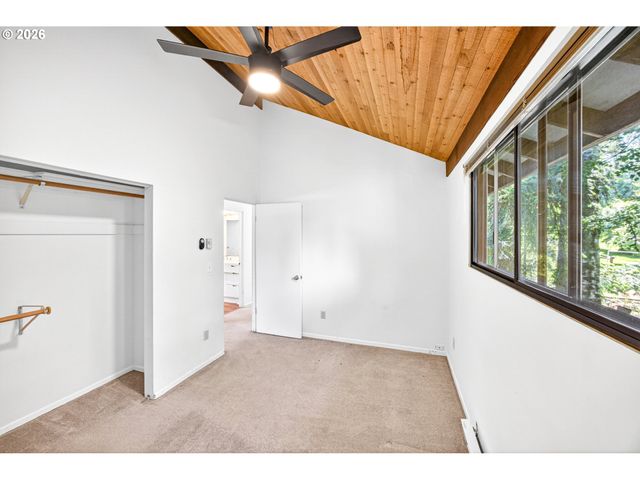 9316 Sw 8TH Dr, Portland, OR 97219