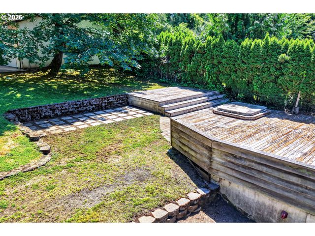 9316 Sw 8TH Dr, Portland, OR 97219