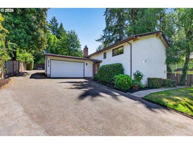 9316 Sw 8TH Dr, Portland, OR 97219