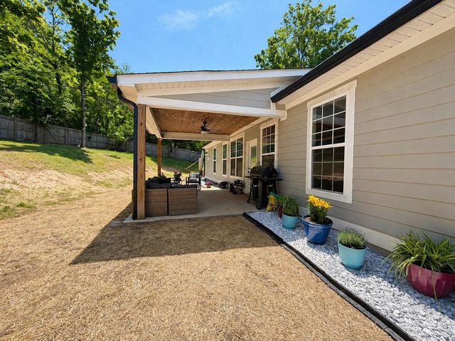 1909 Old Lafayette Road, Rock Spring, GA 30739
