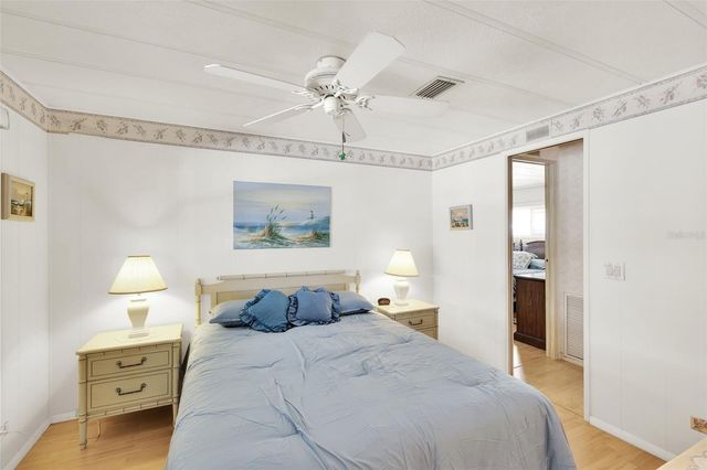 650 LA SALA, North Port, FL 34287