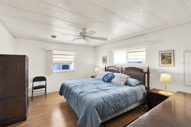 650 LA SALA, North Port, FL 34287