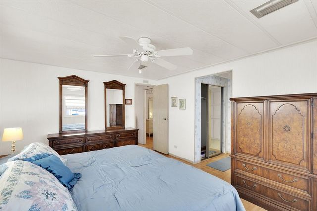 650 LA SALA, North Port, FL 34287