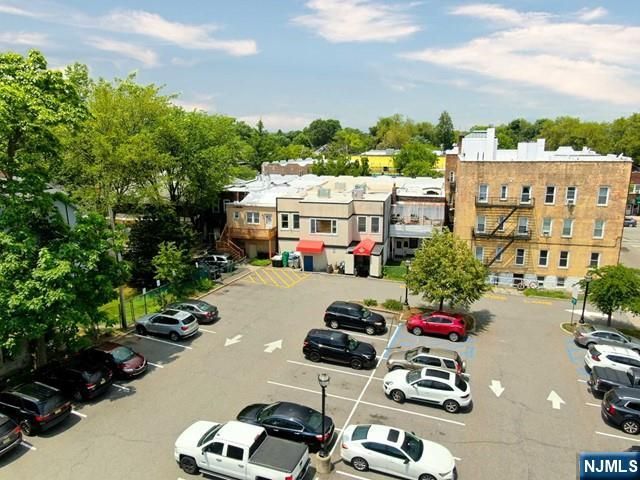 333-335 Broad Avenue, Leonia, NJ 07605